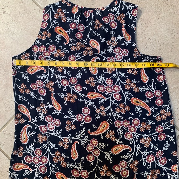 LOFT tank top - Picture 4 of 4